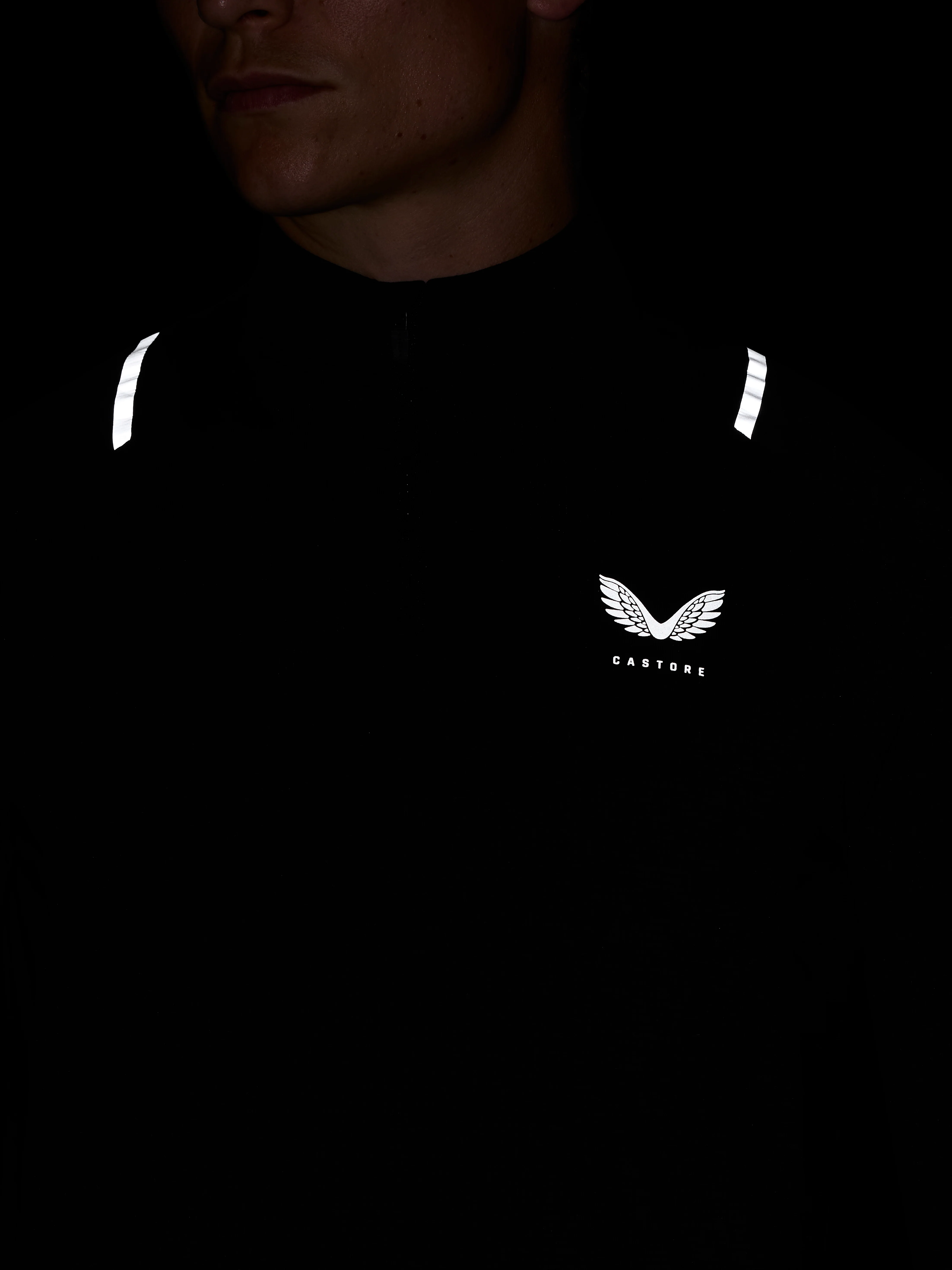 Apex Training 1/4 Zip Top - Black/Silver Reflective - Image 7