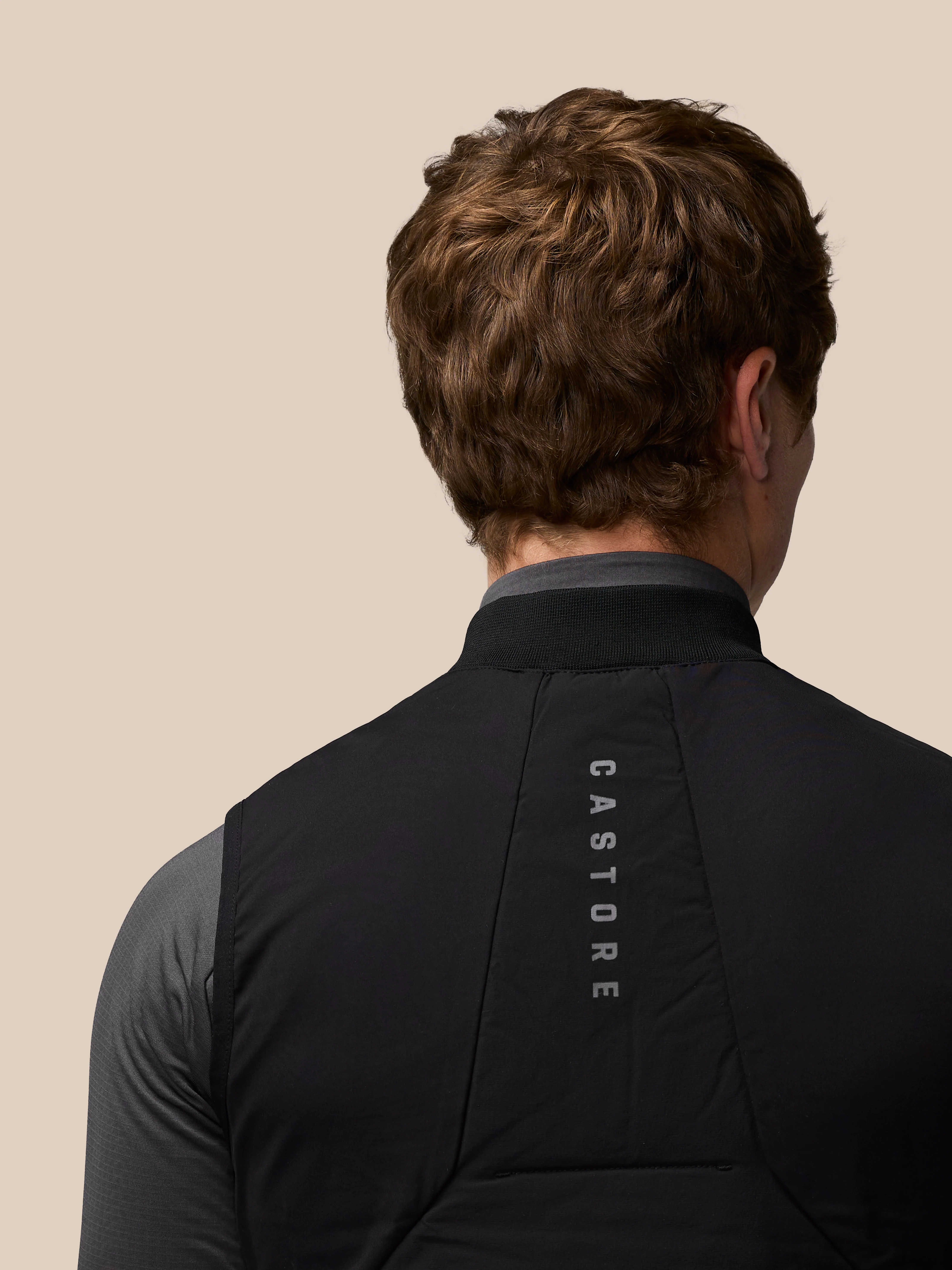 Apex Training Gilet - Black - Image 6