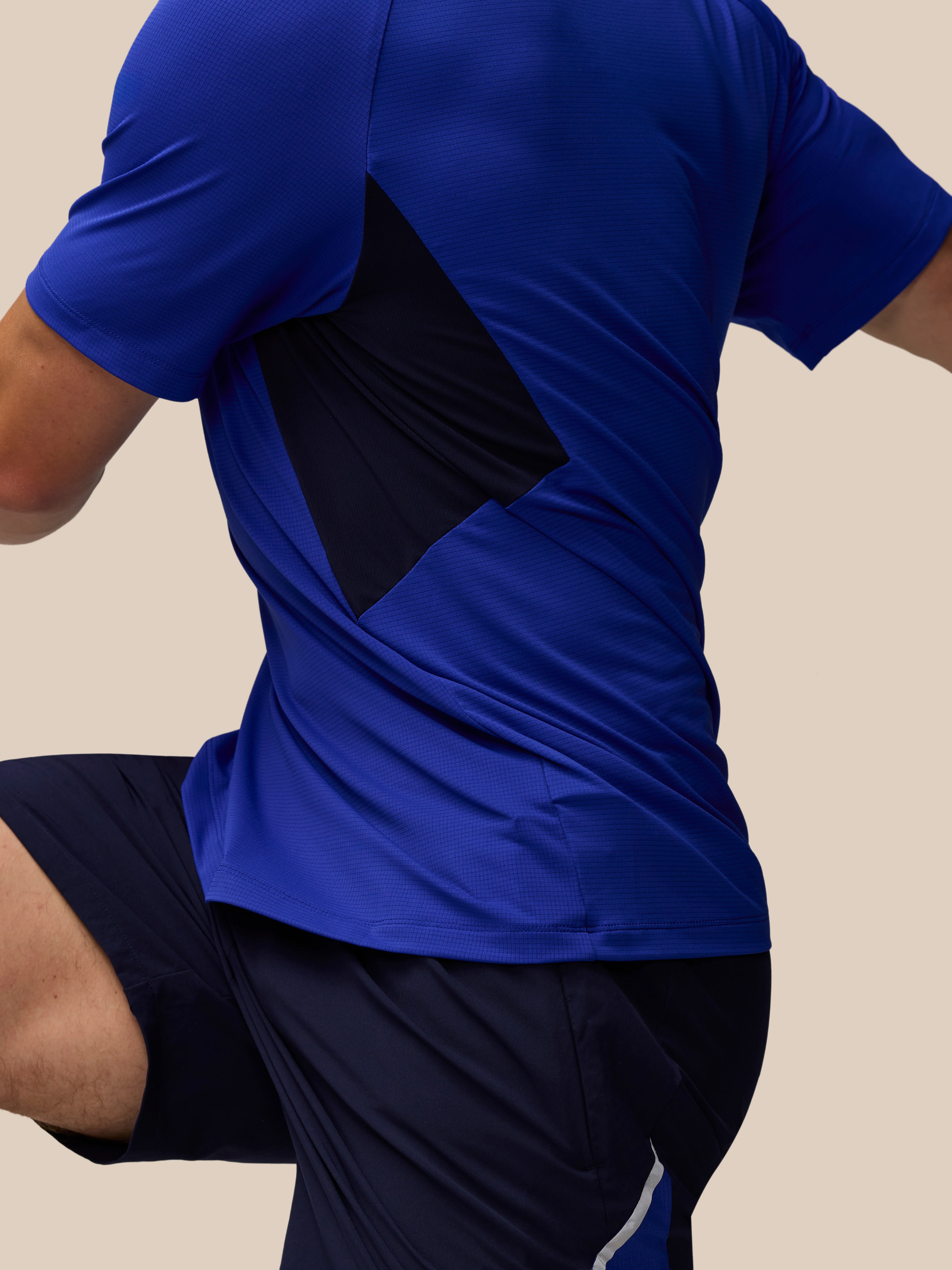 Apex Training T-Shirt - Azure Blue - Image 6