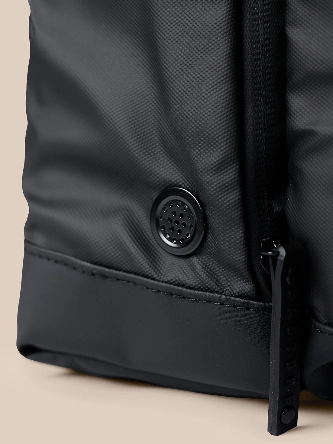 Active Holdall - Black - Image 4