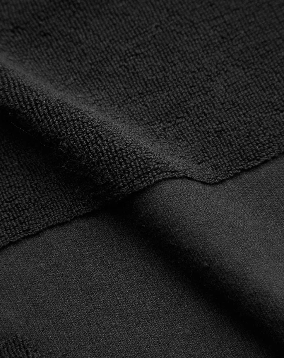 Active Gym Towel - Black - Image 3