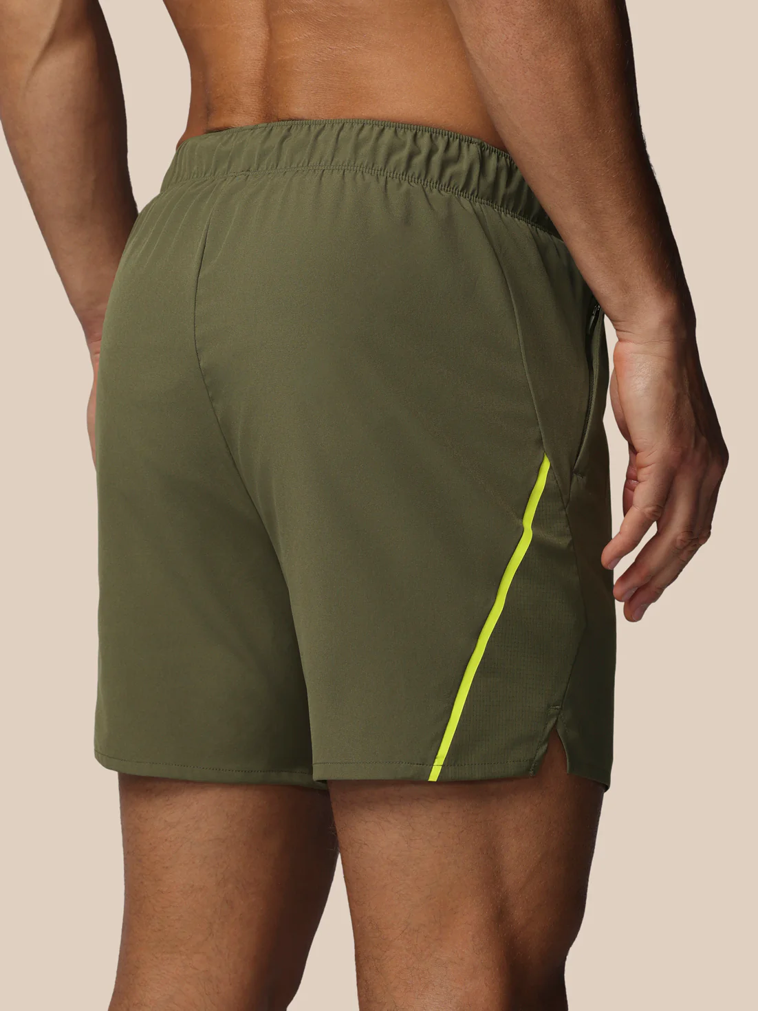 Men’s Apex 6" Shorts w/ Inner Brief - Green - Image 4