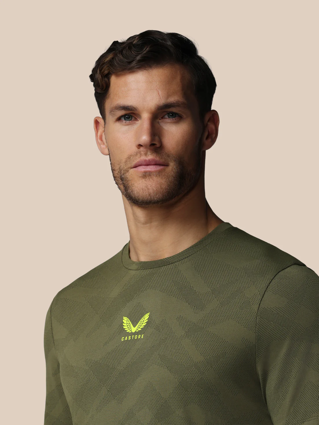 Men’s Apex Engineered Short Sleeve T-Shirt - Green - Image 5