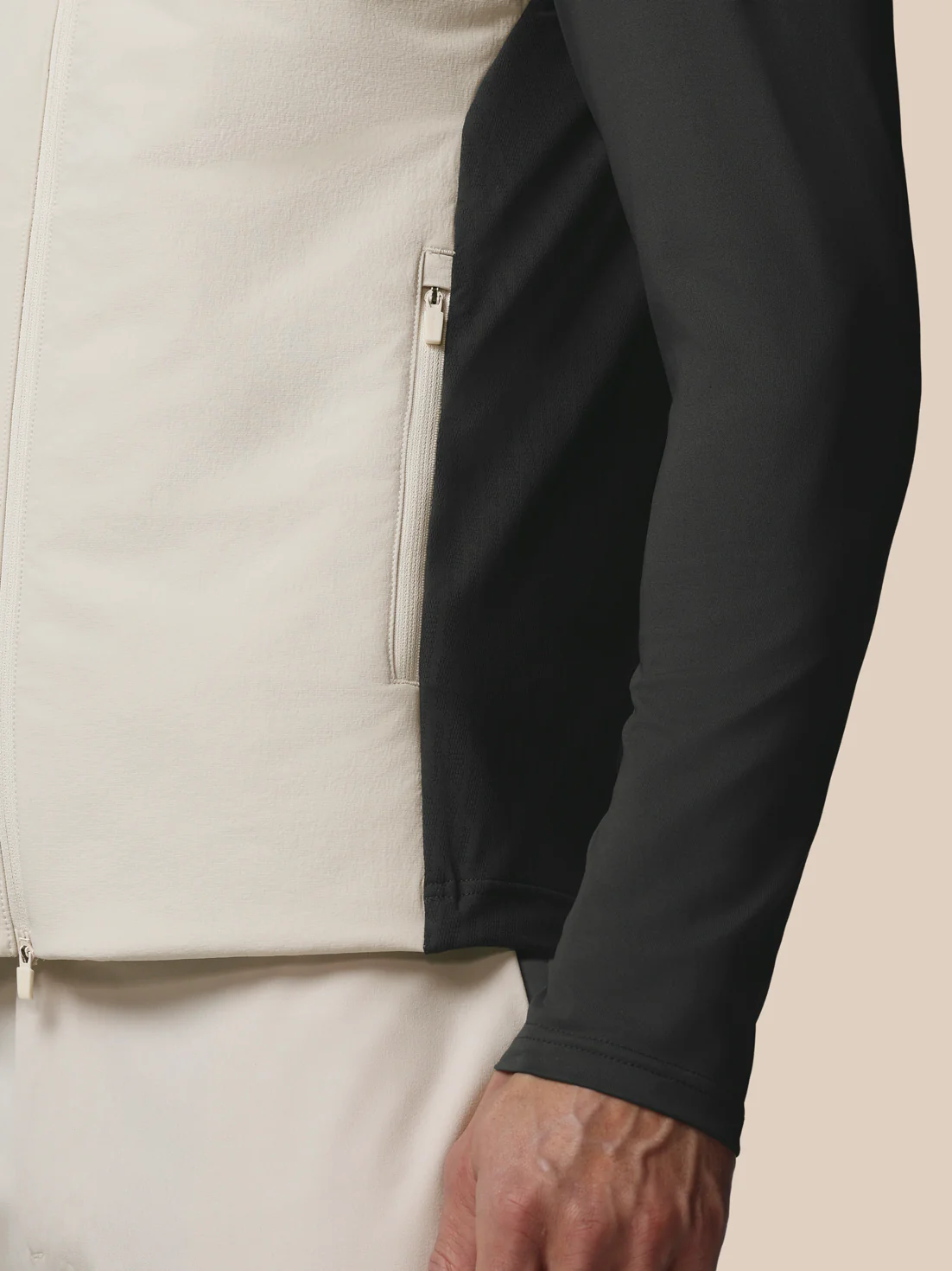 Men’s Golf LVS Hybrid Gilet - Cream - Image 6