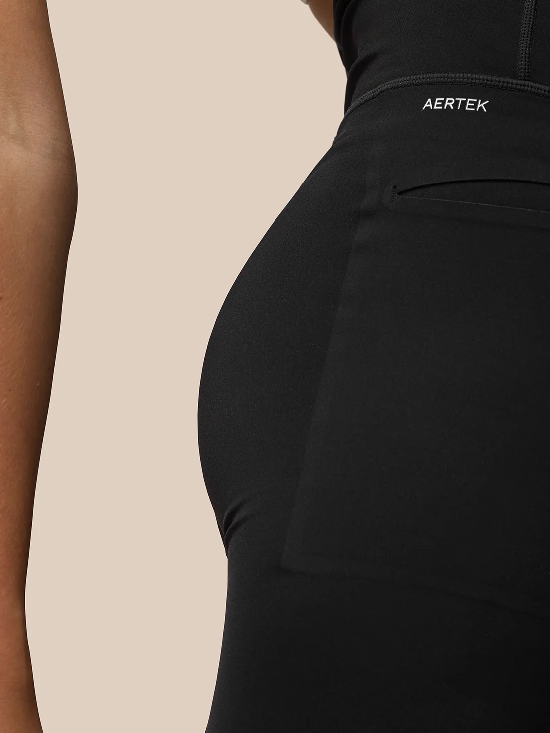 Flow Training Leggings - Black - Image 4