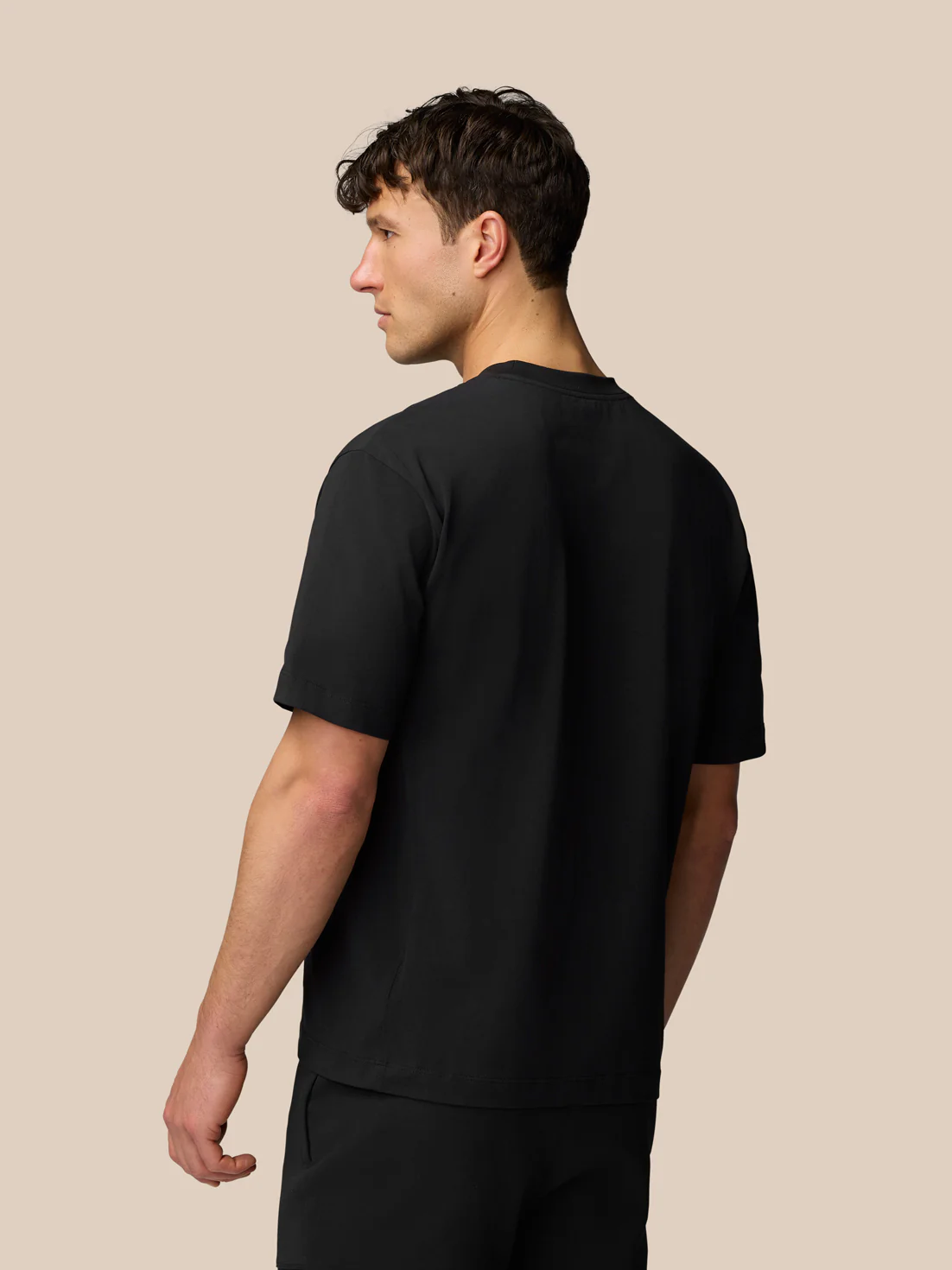 Travel T-Shirt - Caviar - Image 2