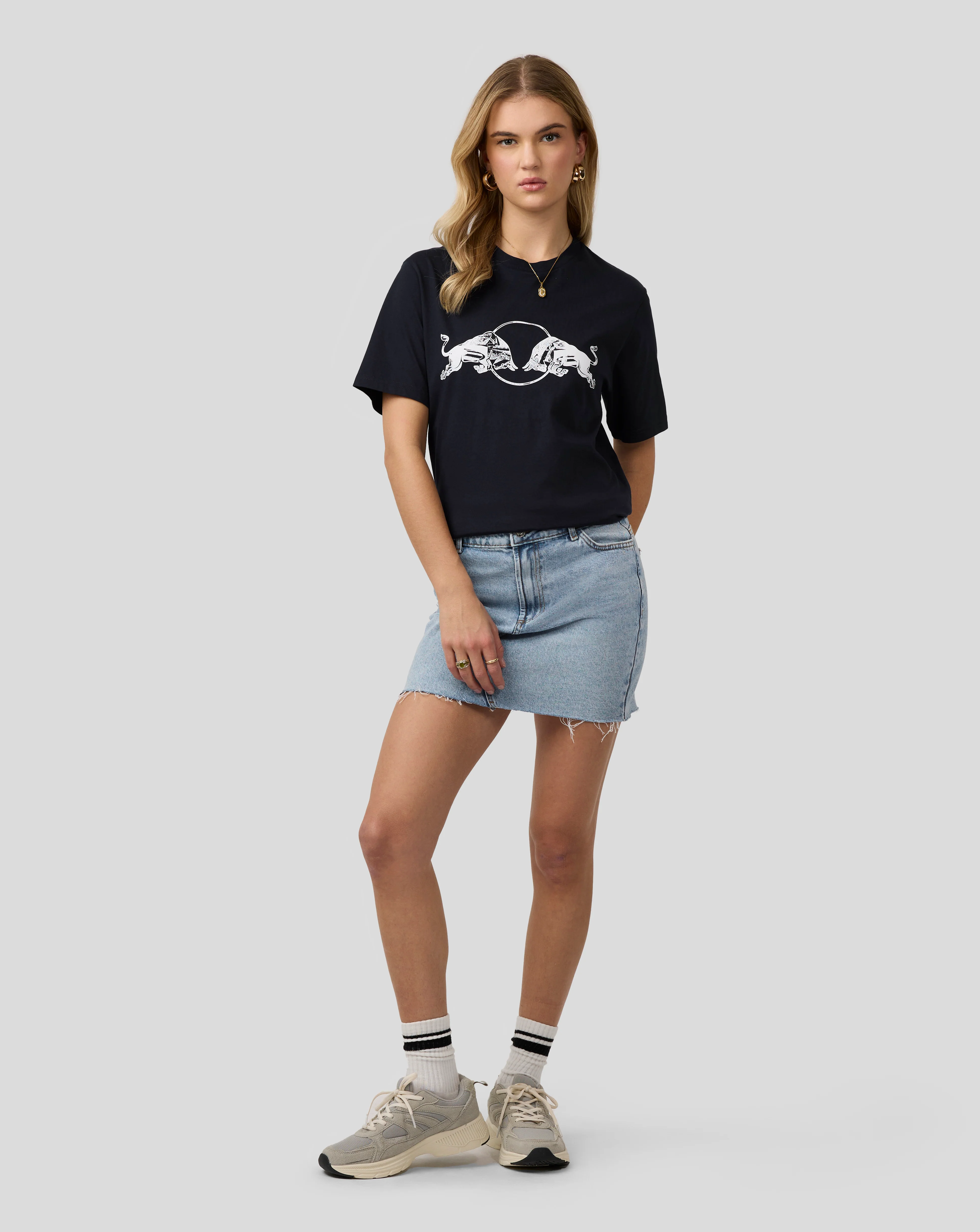 Oracle Red Bull Racing Unisex Graphic Bull T-Shirt - Night Sky - Image 2