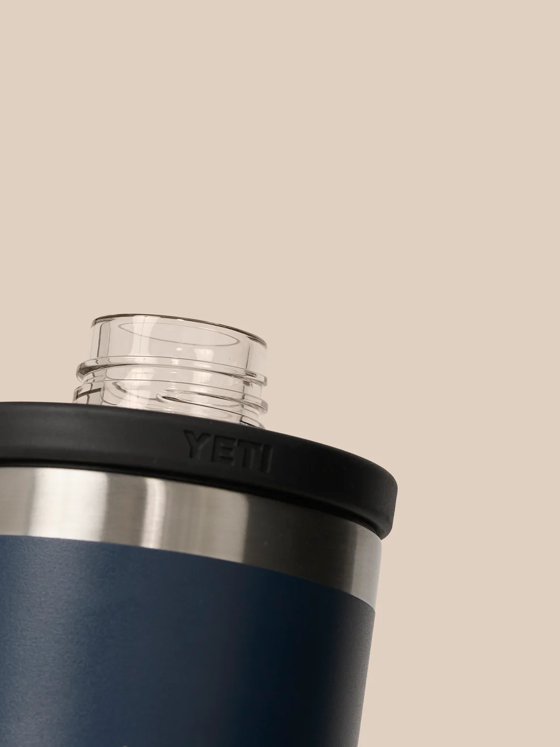 YETI x Castore Water Bottle 532ml - Image 4